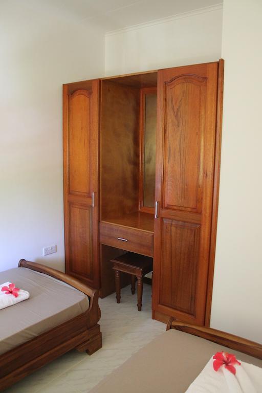 Central Self Catering Apartments Felicite Island 部屋 写真