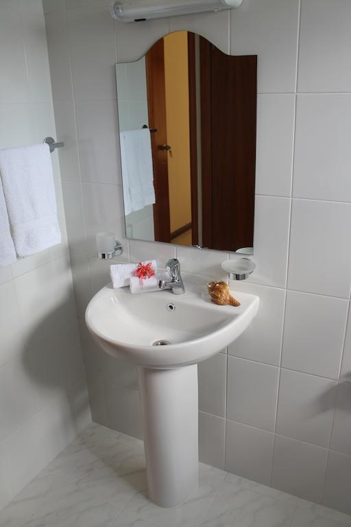 Central Self Catering Apartments Felicite Island 部屋 写真